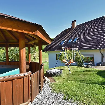 In Surrounded By Nature Appartement *